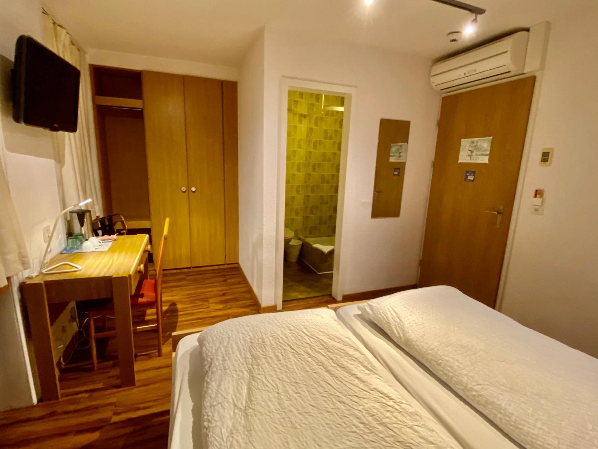 Hotel Toscana Interlaken Rum bild